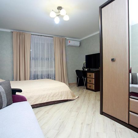 Apartament Vasilya Porika 48 Street Vinnitsya Buitenkant foto