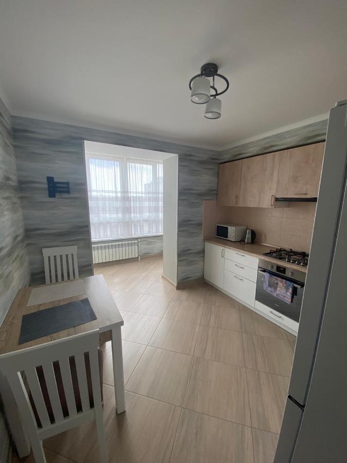 Apartament Vasilya Porika 48 Street Vinnitsya Buitenkant foto